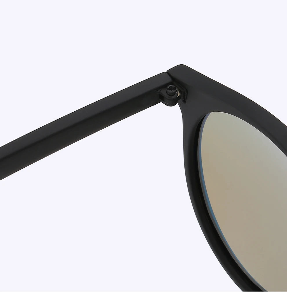 Stylish Oval Sunglasses — Where Style Meets Ultimate UV Protection